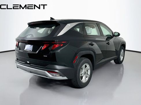 Certified 2025 Hyundai Tucson SE AWD/4WD image 7