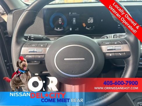 Used 2025 Hyundai Kona SEL image 17