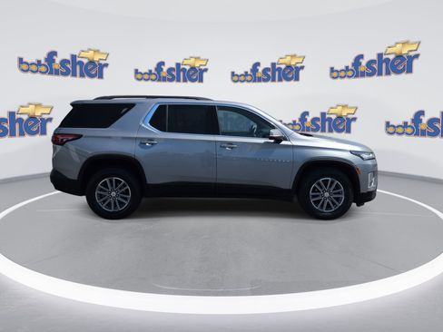 Certified 2023 Chevrolet Traverse LT w/ Rear Camera Mirror Package AWD/4WD image 9
