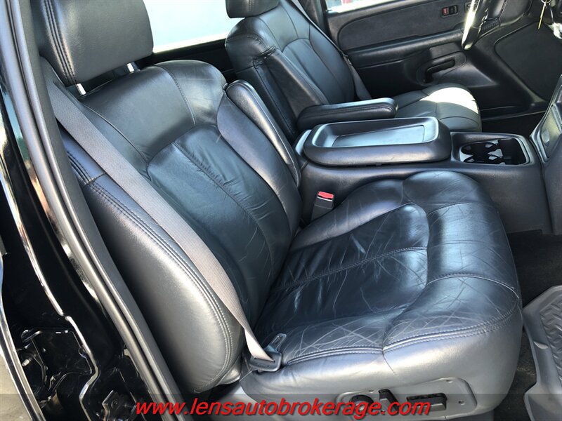 Used 2002 Chevrolet Silverado 3500 LT AWD/4WD image 20