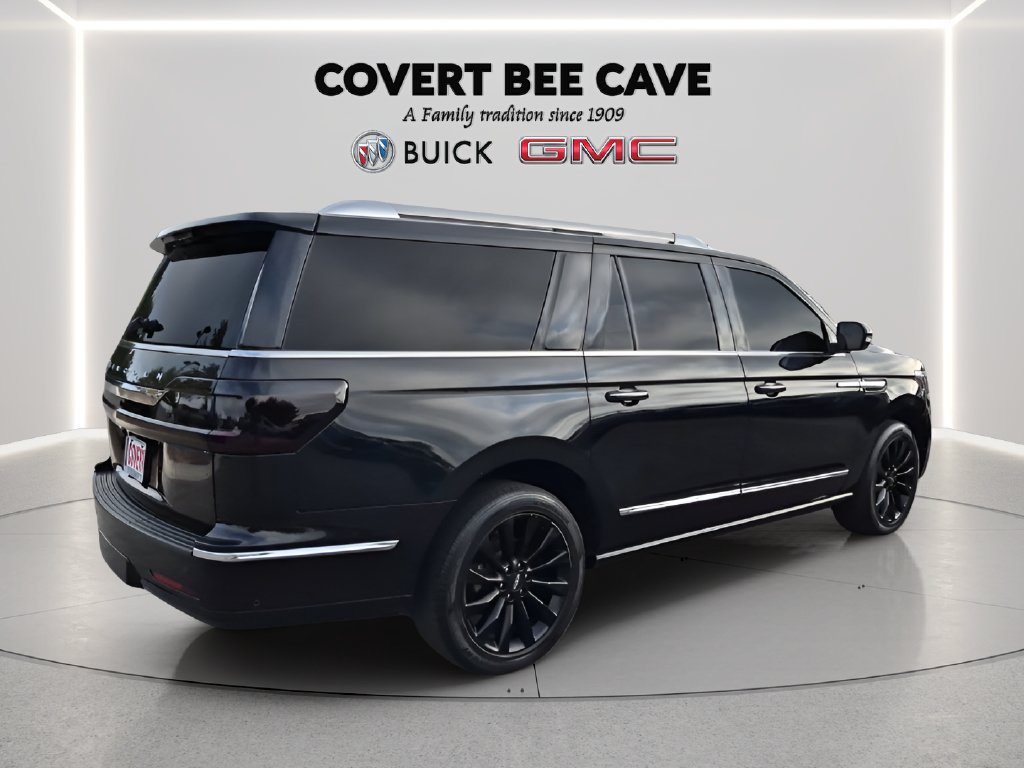 Used 2021 Lincoln Navigator L Reserve AWD/4WD image 9