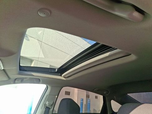 Used 2025 Honda Accord SE image 15