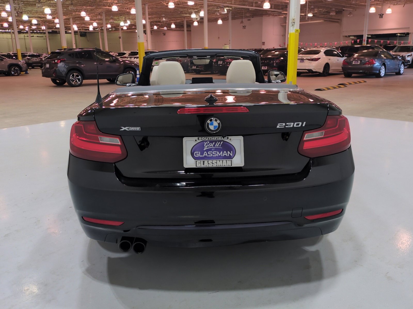 Used 2017 BMW 230i xDrive Convertible AWD/4WD image 4