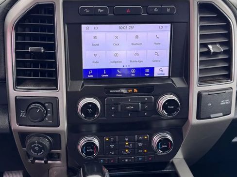 Used 2020 Ford F150 Lariat w/ Equipment Group 502A Luxury image 12