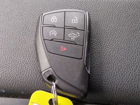 Used 2025 Chevrolet Silverado 1500 LT image 29