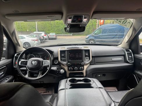 Used 2022 RAM 1500 Laramie image 9