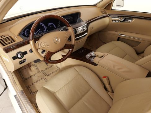 Used 2013 Mercedes-Benz S 550 4MATIC image 31