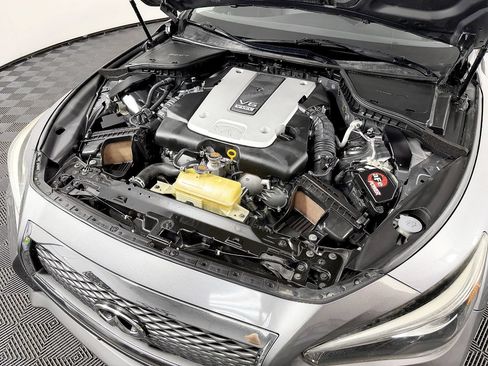 Used 2015 INFINITI Q50 w/ Deluxe Touring Package RWD image 18