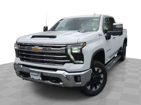Used 2024 Chevrolet Silverado 2500 LTZ w/ LTZ Convenience Package AWD/4WD image 1