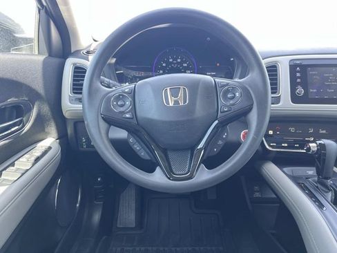 Used 2022 Honda HR-V EX image 13