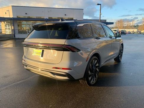 New 2026 Lincoln Nautilus Black Label w/ Jet Appearance Package image 7