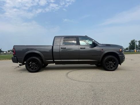Used 2022 RAM 3500 Limited AWD/4WD image 20
