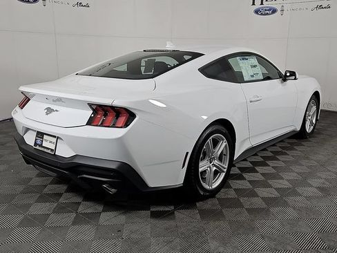 Used 2026 Ford Mustang Coupe RWD image 5