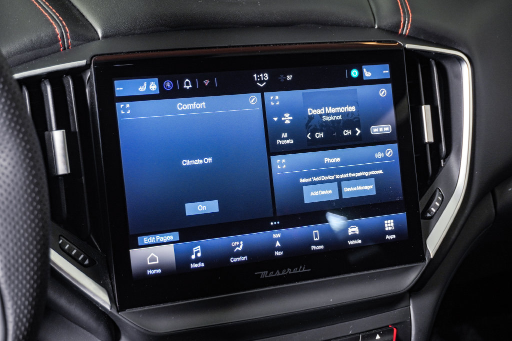 Certified 2023 Maserati Ghibli Modena Q4 AWD/4WD image 22