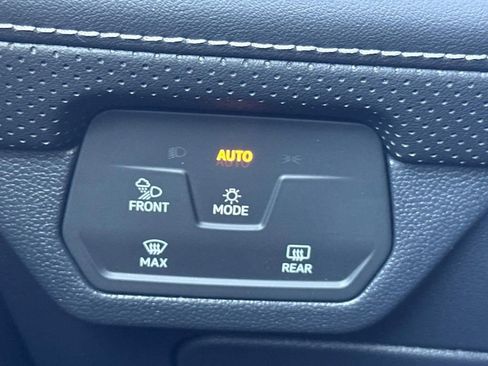 New 2026 Volkswagen Atlas SEL AWD/4WD image 28