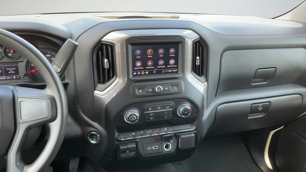 Used 2026 Chevrolet Silverado 1500 Custom w/ LPO, Dark Essentials Package AWD/4WD image 8