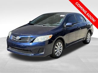 Used 2013 Toyota Corolla LE video 1
