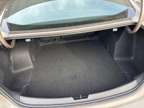 Used 2025 Chevrolet Malibu LT image 15