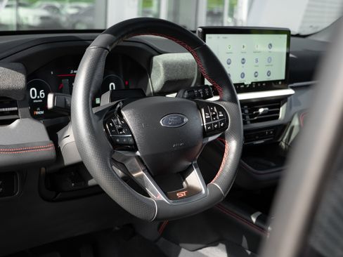 Used 2025 Ford Explorer ST w/ Sun And Sound Package AWD/4WD image 11