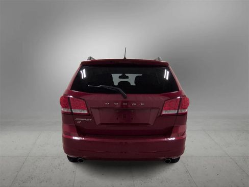 Certified 2018 Dodge Journey SE image 7