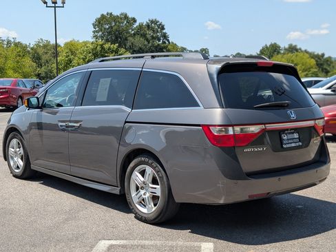 Used 2011 Honda Odyssey Touring image 6