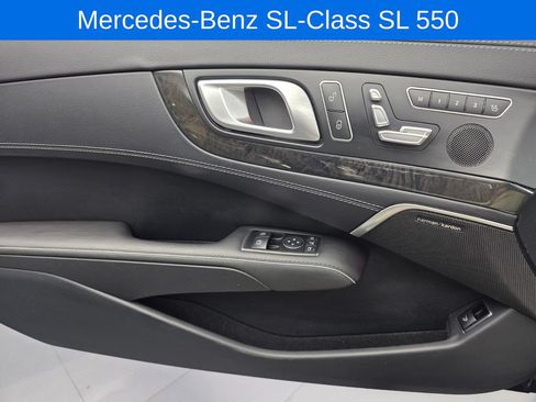 Used 2016 Mercedes-Benz SL 550 image 25