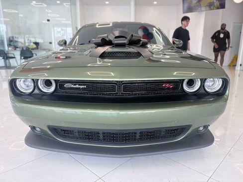 Used 2021 Dodge Challenger R/T Scat Pack w/ Dynamics Package RWD image 2