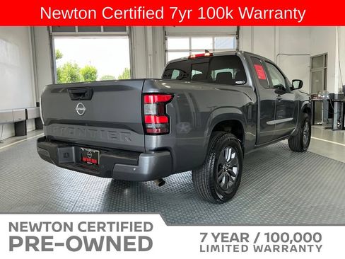 Used 2025 Nissan Frontier SV RWD image 23