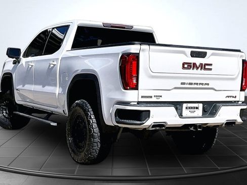 Used 2019 GMC Sierra 1500 AT4 w/ AT4 Premium Package image 2
