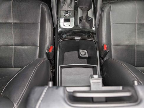 Used 2021 Kia Telluride EX w/ EX Premium Package image 21