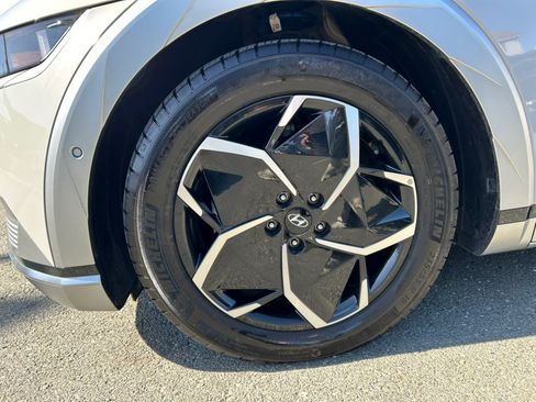 Used 2024 Hyundai Ioniq 5 Limited RWD image 60