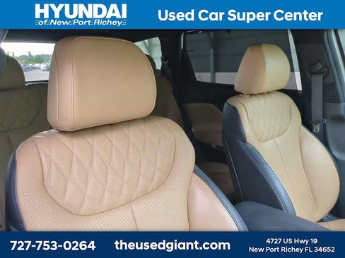 Used 2023 Hyundai Santa Fe Calligraphy AWD/4WD image 6