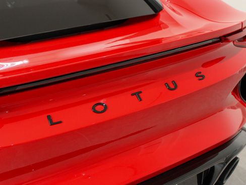 New 2025 Lotus Emira image 12