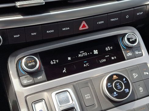 Used 2023 Hyundai Palisade Calligraphy AWD/4WD image 17