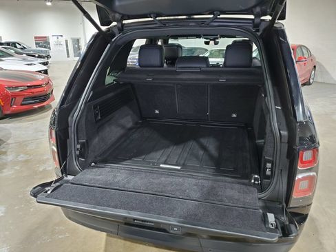 Used 2018 Land Rover Range Rover HSE AWD/4WD image 46