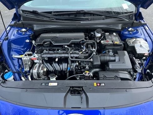 Used 2022 Hyundai Elantra SEL w/ Cargo Package image 29