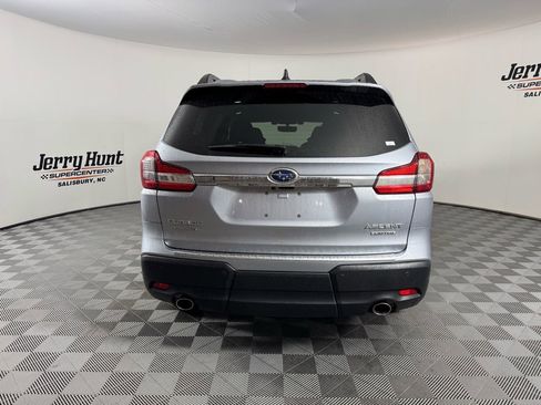 Used 2022 Subaru Ascent Limited w/ Technology Package image 10
