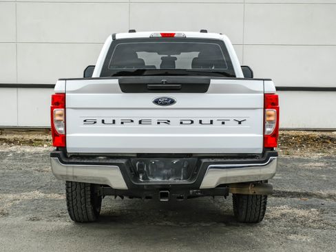 Used 2021 Ford F250 XL w/ STX Appearance Package AWD/4WD image 9