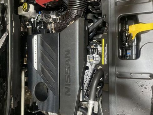 Used 2024 Nissan Rogue SV image 35