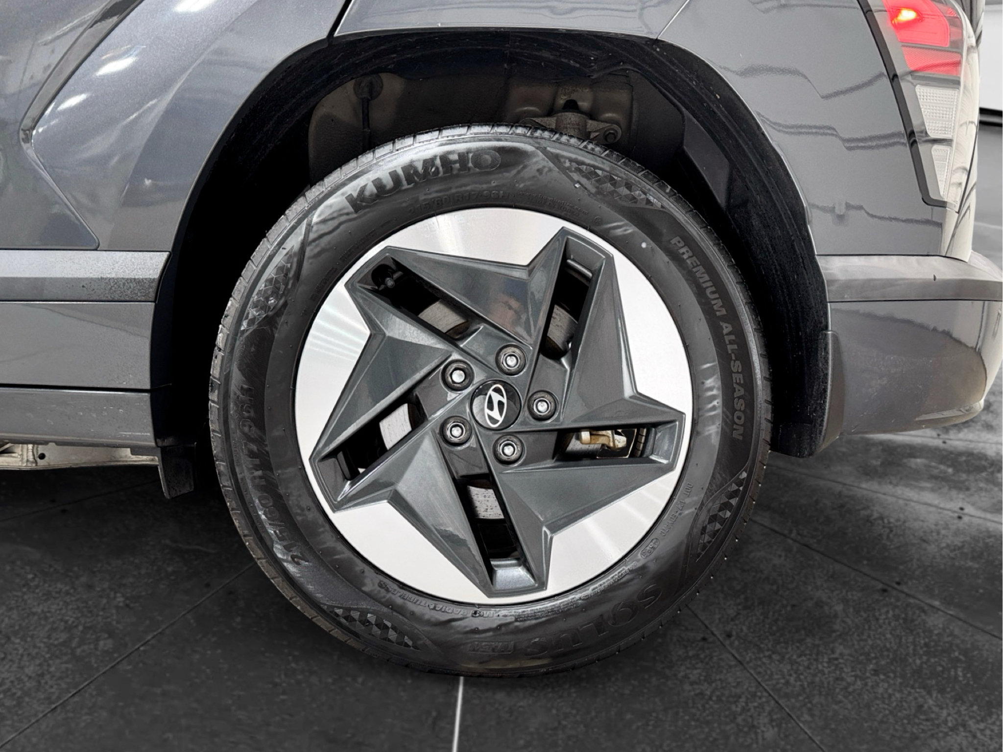 Used 2024 Hyundai Kona SEL FWD image 34