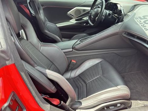 Used 2021 Chevrolet Corvette Stingray Premium Conv w/ Z51 Performance Package RWD image 15