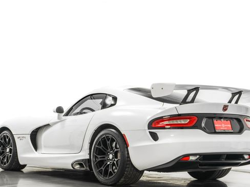 Used 2016 Dodge Viper GTC w/ Time Attack Group 2.0 RWD image 33