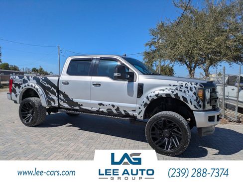 Used 2019 Ford F250 Lariat image 1