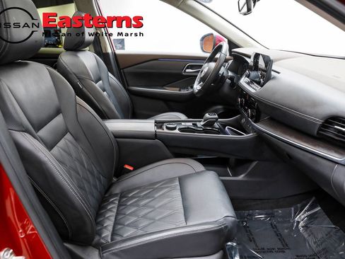 Used 2023 Nissan Rogue Platinum AWD/4WD image 23