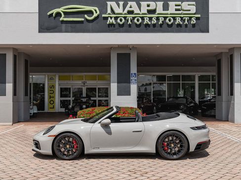 Used 2024 Porsche 911 Carrera GTS RWD image 37