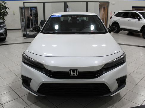 Certified 2023 Honda Civic Sport image 2
