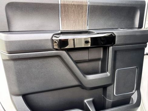 Used 2021 Ford F250 Lariat w/ Lariat Ultimate Package image 23