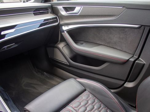Used 2024 Audi RS 6 performance AWD/4WD image 20