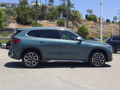 Used 2023 BMW X1 xDrive28i w/ Convenience Package AWD/4WD image 4