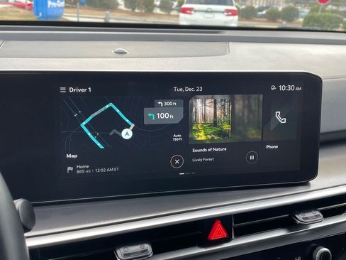 Used 2024 Kia Sorento S image 39